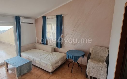 Two Three-Bedroom Apartments for Long-Term Rent in the Lazi Neighborhood, Budva