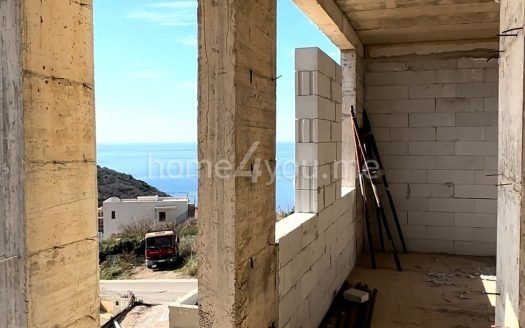 Квартира с двумя спальнями и панорамным видом в роскошном жилом комплексе с бассейнами,Будва, Режевичи