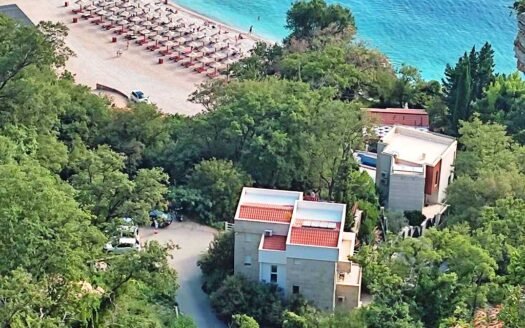 New villa on the seafront, Perazića Do, Budva