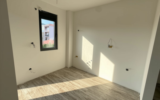 One-bedroom apartment in a nearly completed building — Lazi, Budva