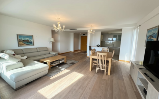 Two-bedroom apartment with sea views, 250 m from Slovenska beach, Budva