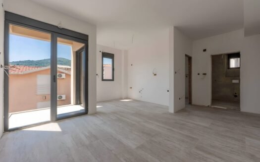 One-bedroom apartment in a residential building nearing completion – Lazi, Budva