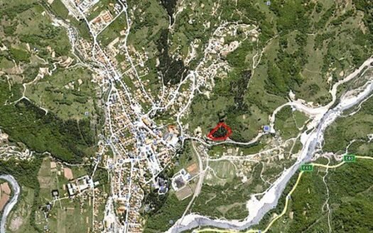 Building land in an excellent location, designated for the construction of a tourist-apartment complex, Kolašin