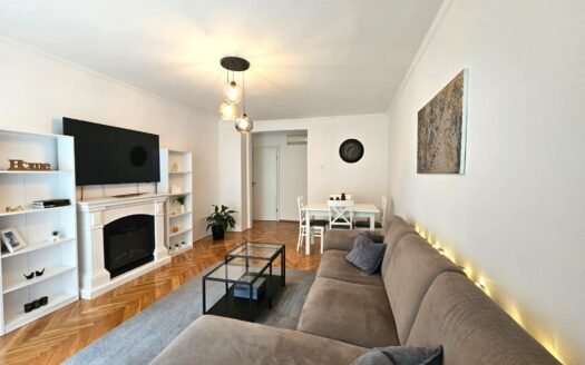 Modern two-bedroom apartment near Kuća Hemije in Budva, Dubovica