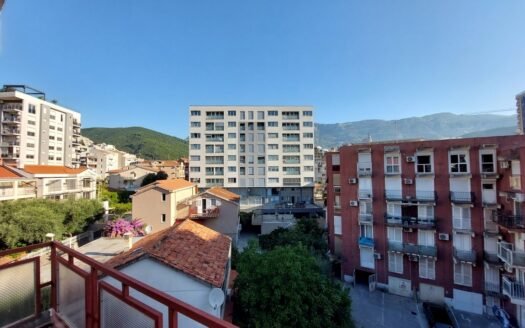 Completely renovated two-bedroom apartment with three terraces in Budva