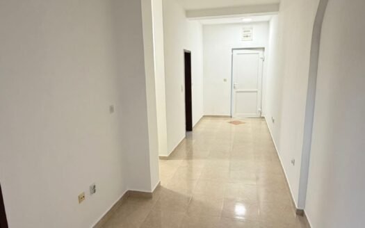 One-bedroom apartment with terrace and parking space – Topliški Put, Budva